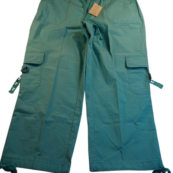 Venezia Women's Aqua Teal Cropped Cargo Pants - Size 14 - Picture 2 of 8